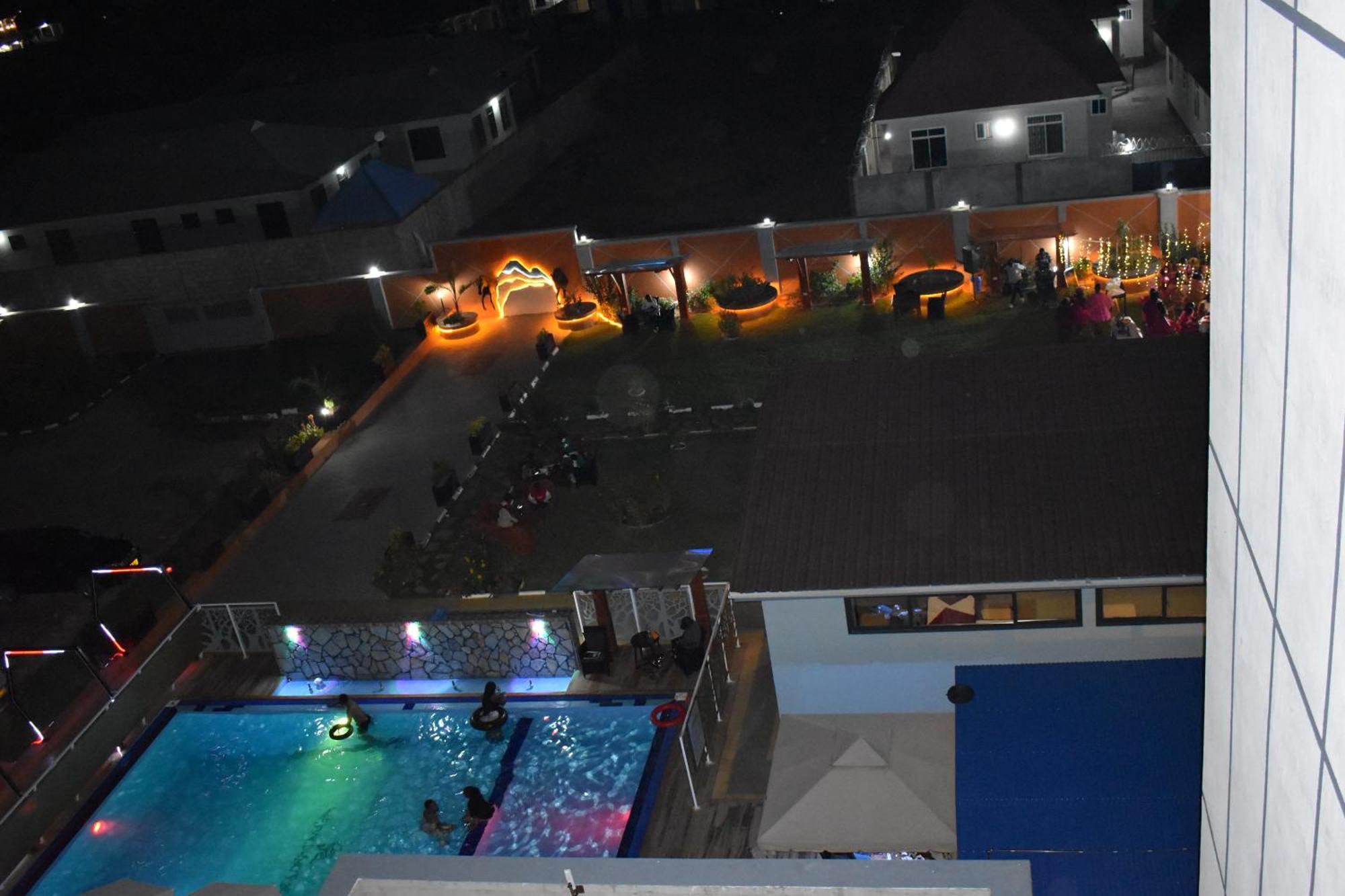 Brand Hotel Dodoma Esterno foto